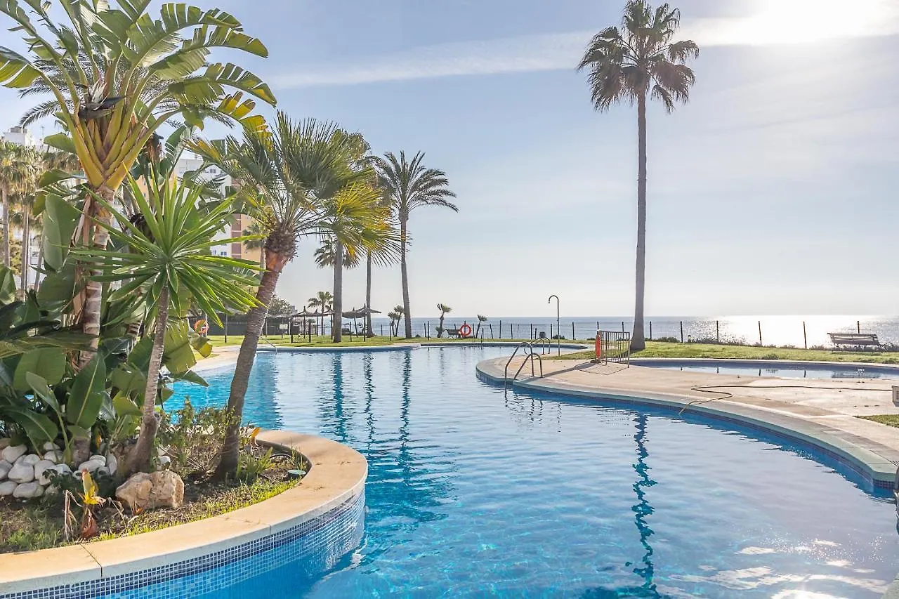 Mi Capricho Penthouse Seaview & Pool - Happy Rentals Sitio de Calahonda Apartment