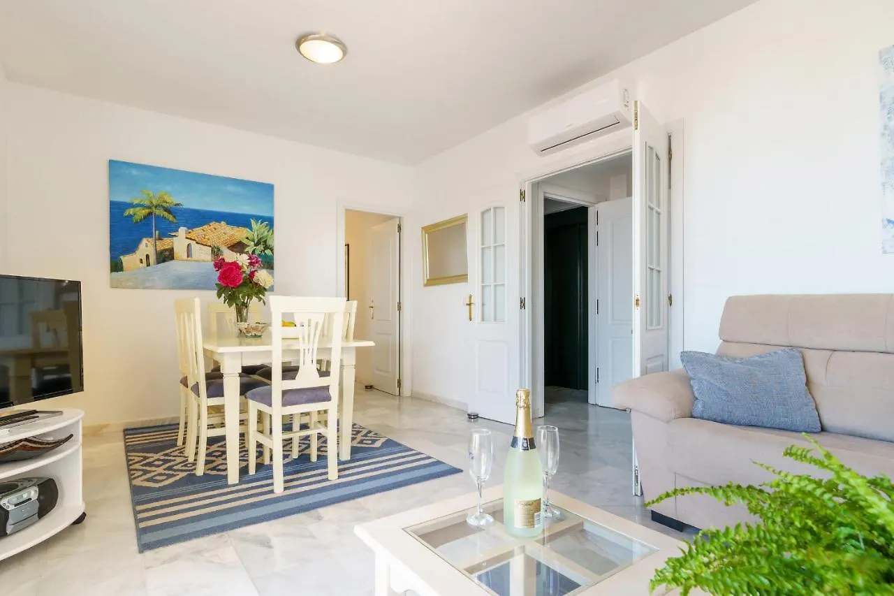 Mi Capricho Penthouse Seaview & Pool - Happy Rentals Sitio de Calahonda 0*,